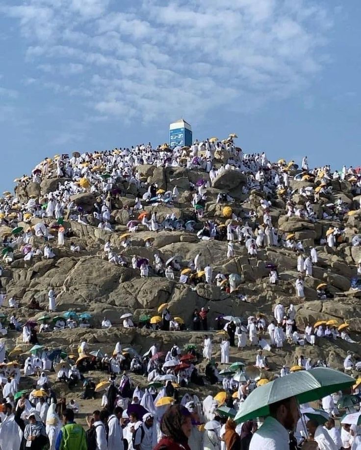 Combien de temps durent les rites de l'Omra et du Hajj ?