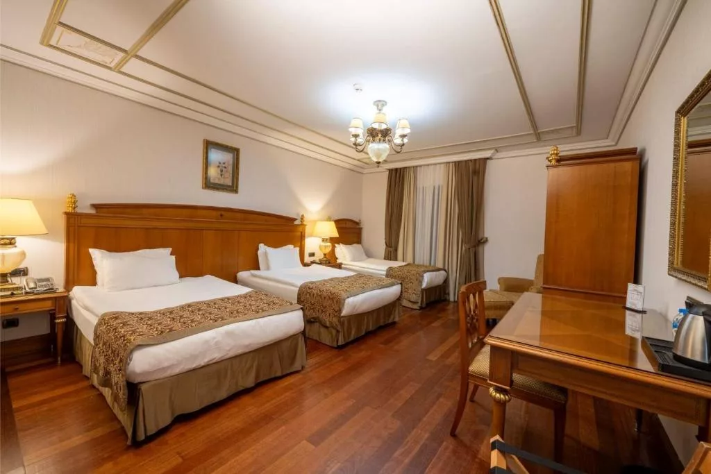 TheCentralPalaceTaksim5