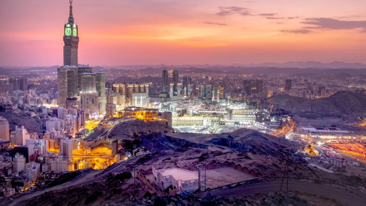 Omra Octobre 2026 — Promo Confort — Arafat Voyages — 9 jours — départ 17/10/2026
