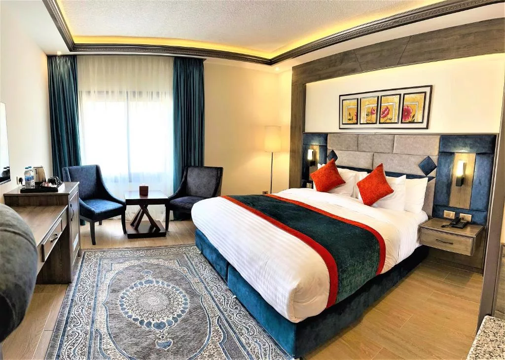 petra_canyon_hotel10