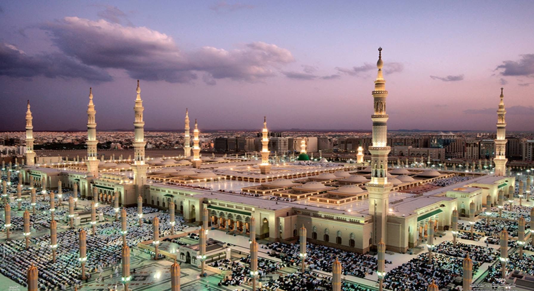 Préparez votre séjour en apprenant l’histoire de Médine et ses mérites. Noussouki Travel