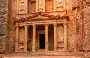 petra3-736x750